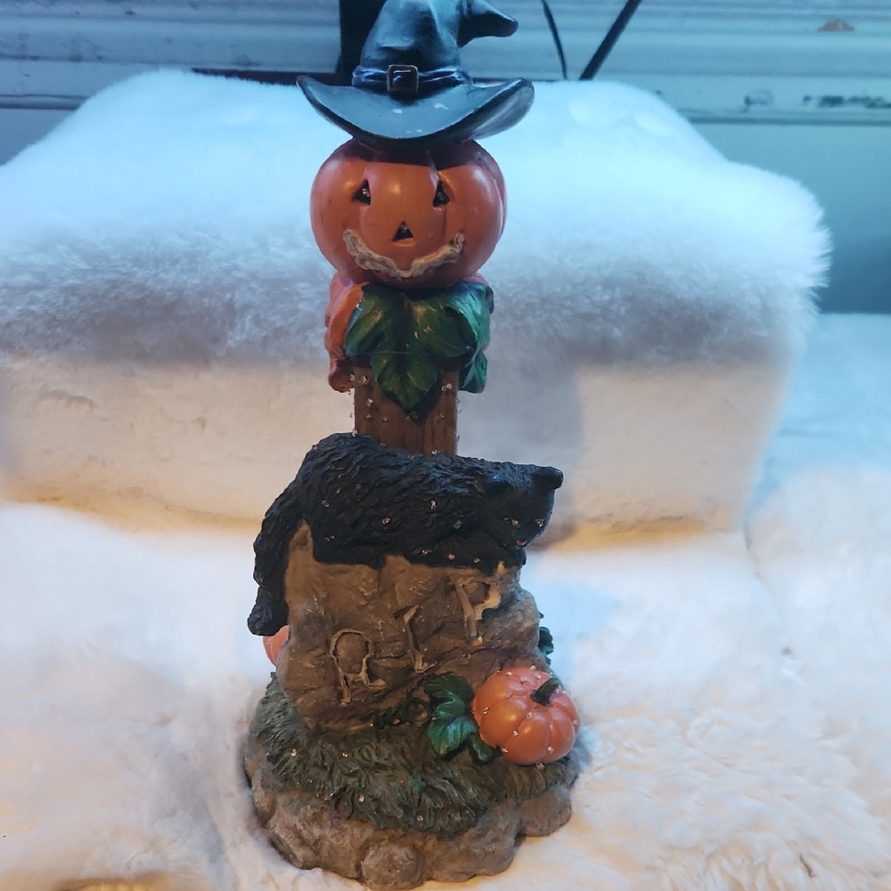 Vintage Fiber Optic Halloween Pumpkin Witch, With Black Cat & RIP Lightup Decore